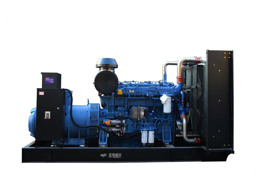 May-phat-dien-Yuchai-750KVA-688KVA-680KVA